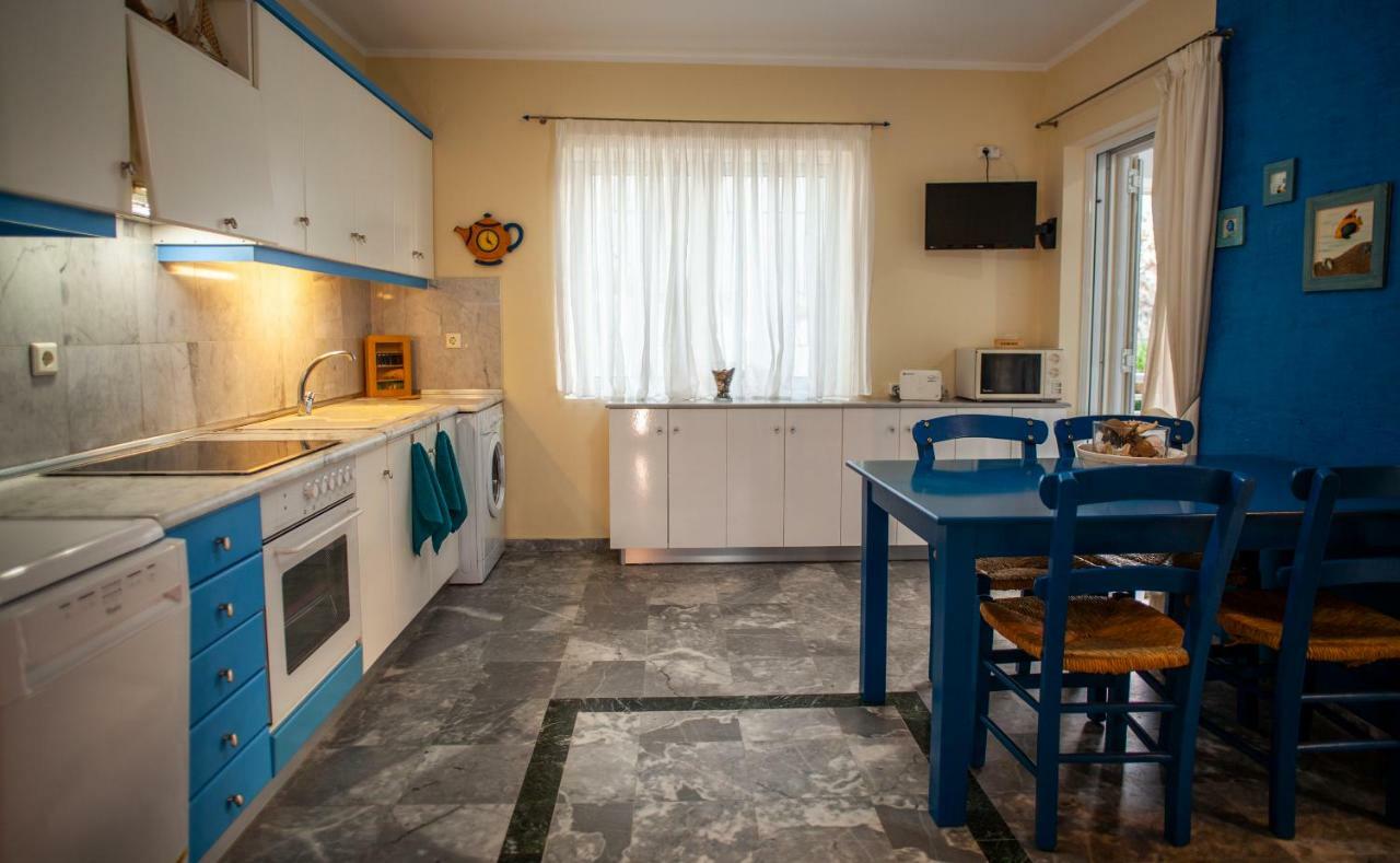 3 Bds-5Min. Walk To The Beach Tolo Exterior photo